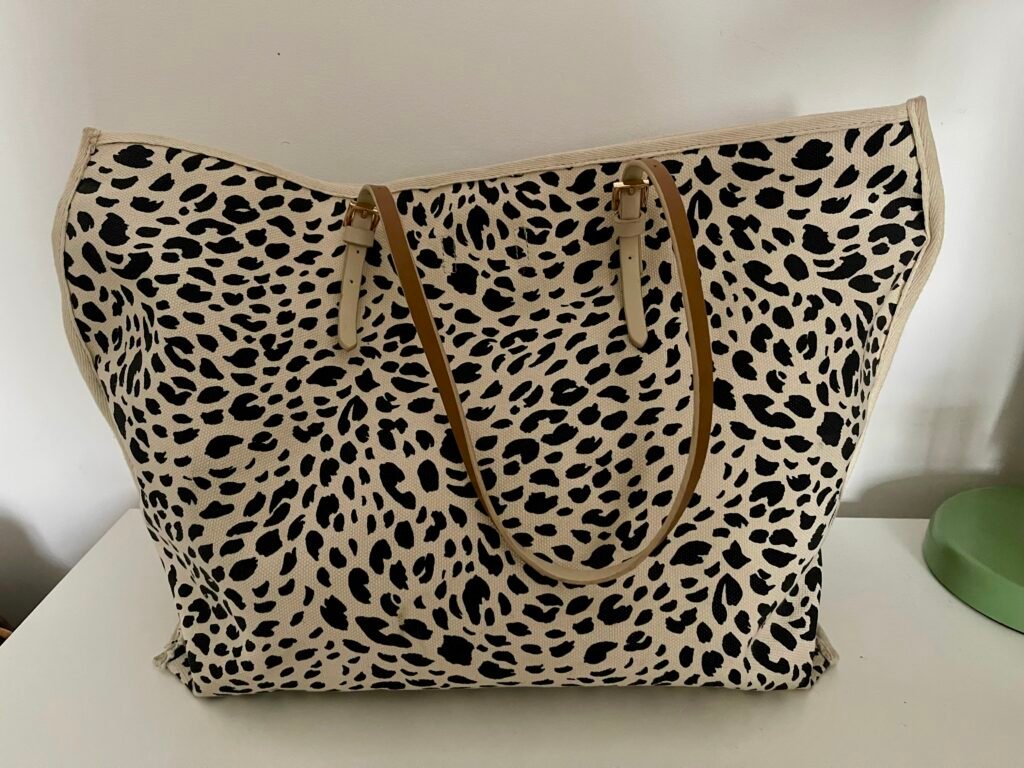 H&M tote bag